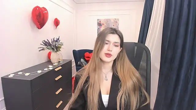 AnneTLi online show from February 15, 2026, 3:58 am