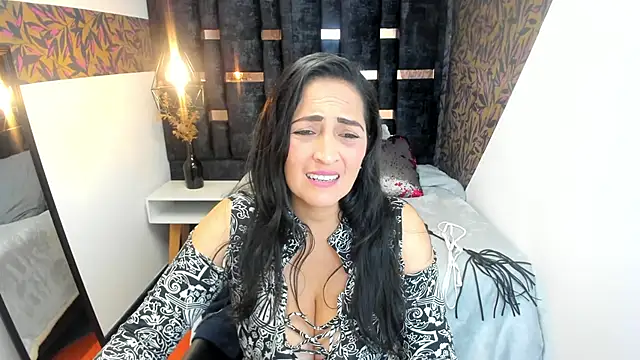 KatteMilf online show from April 16, 2026, 9:39 pm