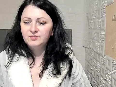 Lillian2 online show from March 2, 2025, 12:31 am