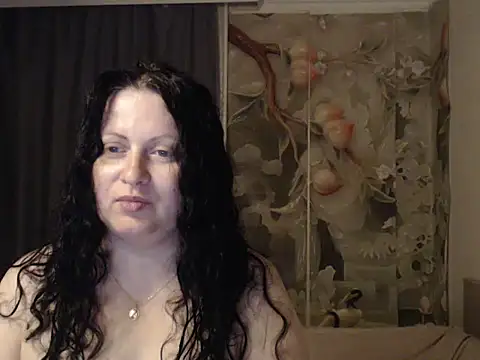Lillian2 online show from July 23, 2026, 9:13 pm