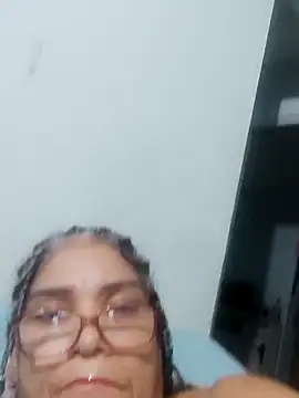 Delicy1 online show from February 13, 2025, 10:54 pm