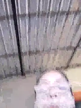 Snapshot of Delicy1 chatting on April 25, 2026, 1:14 pm Delicy1 online show from April 25, 2026, 1:14 pm