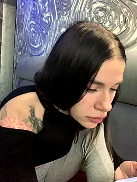 Queen of pain online show from September 14, 2025, 6:56 am