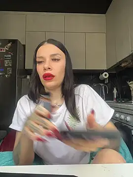 Queen of pain online show from March 16, 2026, 6:28 am