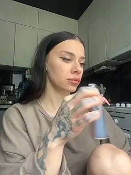 Snapshot of Queen_of_pain chatting on May 27, 2026, 6:43 am Queen of pain online show from May 27, 2026, 6:43 am