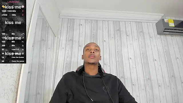 DominicSccott online show from March 13, 2025, 12:02 pm