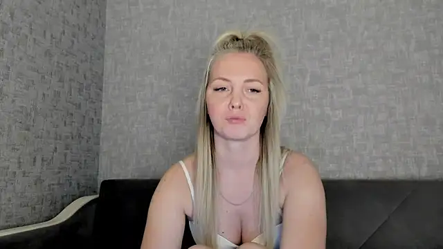 iam Venus online show from February 20, 2026, 3:45 pm