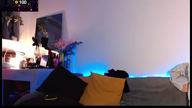 welliza online show from February 22, 2025, 3:12 am