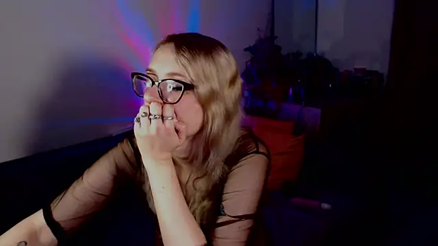 welliza online show from September 14, 2025, 12:10 am