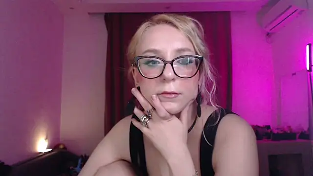 welliza online show from April 17, 2026, 9:18 pm