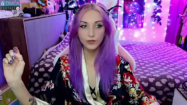 Violet Noir online show from January 23, 2025, 9:18 am