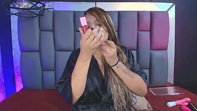  MiaBrown  online show from September 19, 2025, 12:06 pm