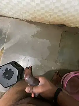 Snapshot of Honeydick7 chatting on December 11, 2024, 3:56 am Honeydick7 online show from December 11, 2024, 3:56 am