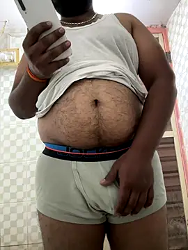 Snapshot of Honeydick7 chatting on December 1, 2025, 5:12 am Honeydick7 online show from December 1, 2025, 5:12 am