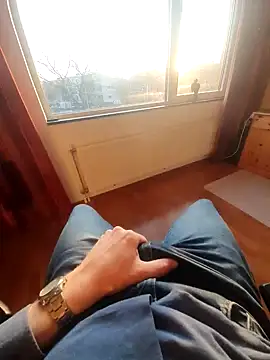 jk1981jk online show from March 10, 2025, 4:57 pm