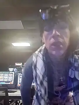 Snapshot of Oliveblackmen chatting on February 3, 2025, 2:34 pm Oliveblackmen online show from February 3, 2025, 2:34 pm