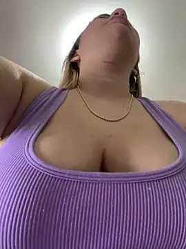 Celestedubois online show from June 19, 2026, 11:41 pm