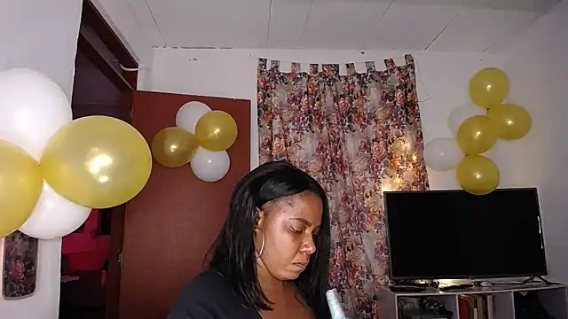 Snapshot of yselahot chatting on March 13, 2025, 10:10 pm yselahot online show from March 13, 2025, 10:10 pm