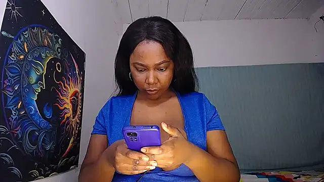 Snapshot of yselahot chatting on December 1, 2025, 12:54 pm yselahot online show from December 1, 2025, 12:54 pm