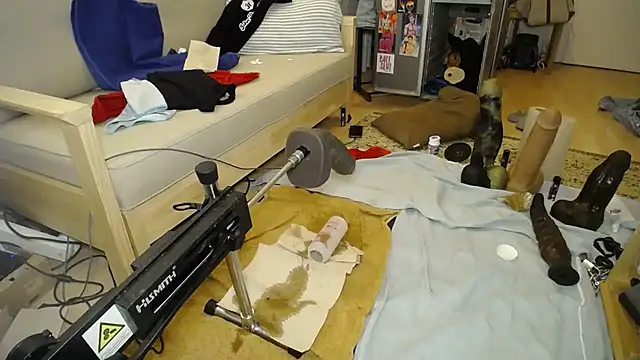 natjuk online show from April 30, 2026, 8:57 pm