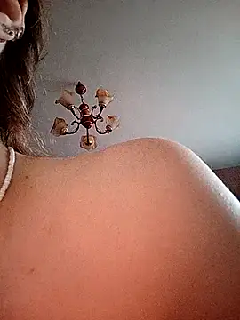  Sweet Love  online show from February 12, 2025, 1:59 pm