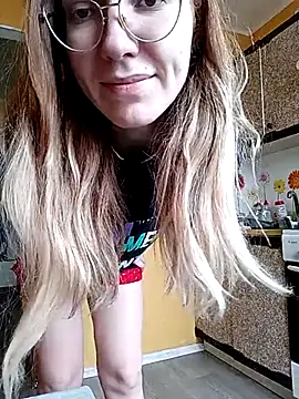  Sweet Love  online show from February 13, 2025, 11:28 am