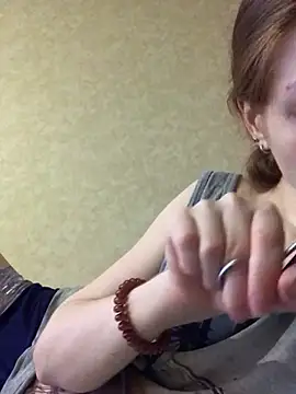  Sweet Love  online show from April 20, 2026, 1:58 pm