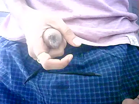 mrose8080 online show from November 4, 2025, 9:25 pm