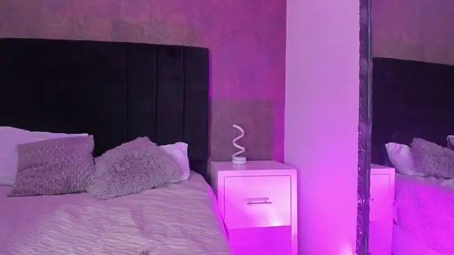 CamileHolmes online show from January 13, 2025, 10:45 pm