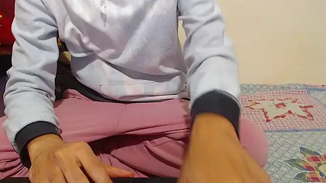 Alexdelarge323 online show from March 7, 2025, 11:29 am