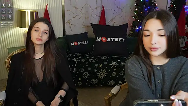 Jasmine Flow online show from December 24, 2024, 3:37 pm