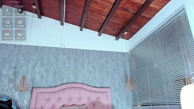 naomidibello online show from March 23, 2026, 4:00 pm