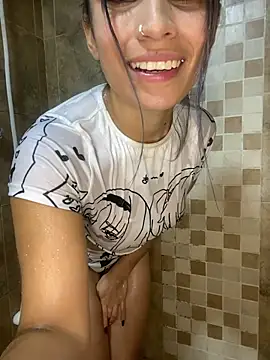 Tiffanysurez  online show from February 22, 2026, 1:51 am