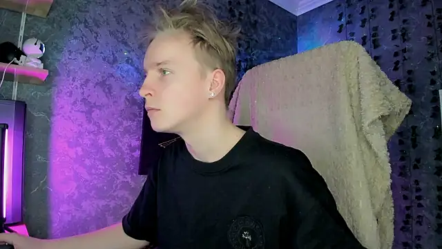 AlexxSweet online show from February 8, 2026, 6:39 am