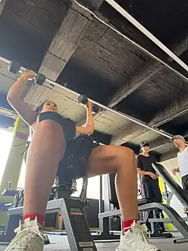 Luisa Fernandaa online show from March 19, 2026, 7:07 pm