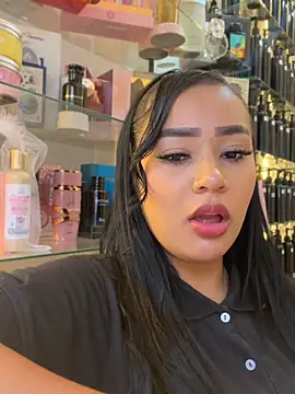 Snapshot of Luisa_Fernandaa chatting on August 6, 2026, 10:22 pm Luisa Fernandaa online show from August 6, 2026, 10:22 pm