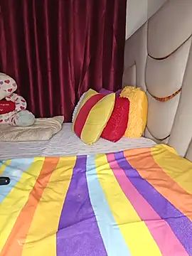 NicRaisaa online show from July 1, 2026, 4:36 am