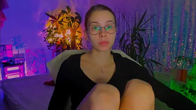 poli   online show from November 2, 2025, 2:30 pm