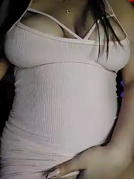 Snapshot of demonaughtyyy chatting on January 12, 2025, 7:32 am demonaughtyyy online show from January 12, 2025, 7:32 am
