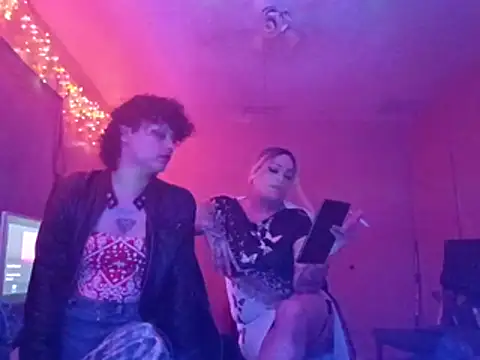 Sexytranswoman77 online show from January 11, 2026, 9:47 am