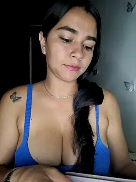 alison villalobo online show from September 21, 2025, 2:46 am