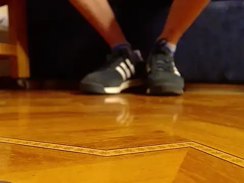 Snapshot of alphaswitchard chatting on March 25, 2026, 4:02 pm alphaswitchard online show from March 25, 2026, 4:02 pm