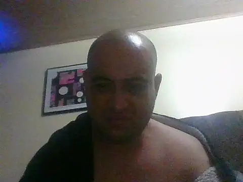 Snapshot of alphaswitchard chatting on April 20, 2026, 3:26 pm alphaswitchard online show from April 20, 2026, 3:26 pm