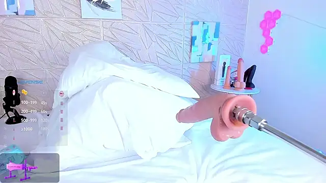 Snapshot of miss_lori_ chatting on December 21, 2024, 8:21 pm miss lori online show from December 21, 2024, 8:21 pm