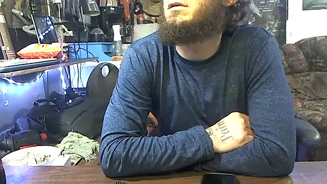 CloudDadddyyy420 online show from October 19, 2025, 1:34 pm