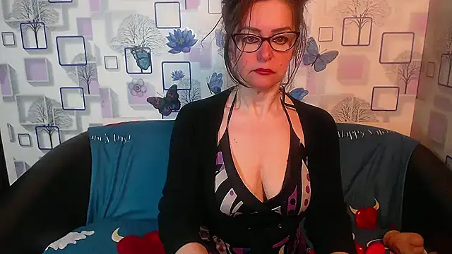 milfsexy online show from June 3, 2026, 5:54 am