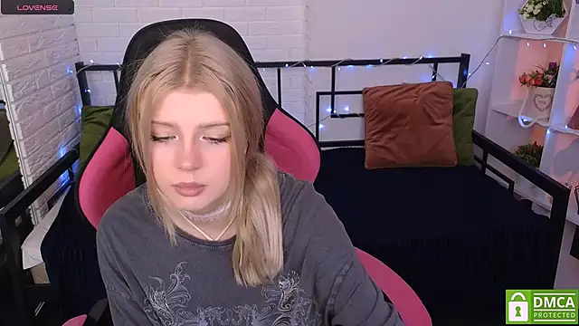 Grace and  Jacob online show from January 12, 2025, 11:17 am