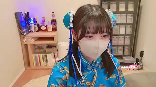 Snapshot of HIKARI_x0 chatting on May 1, 2026, 2:21 pm HIKARI x0 online show from May 1, 2026, 2:21 pm