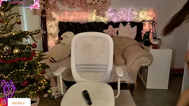 Meliazz online show from December 25, 2024, 7:57 am