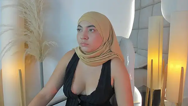 Snapshot of Sooffii_1 chatting on January 14, 2026, 2:17 am Sooffii 1 online show from January 14, 2026, 2:17 am